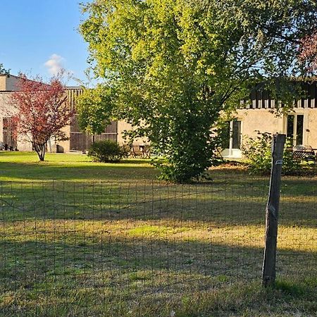 Le Haras De Gus Et Lulu Lägenhet Guemardieres Exteriör bild